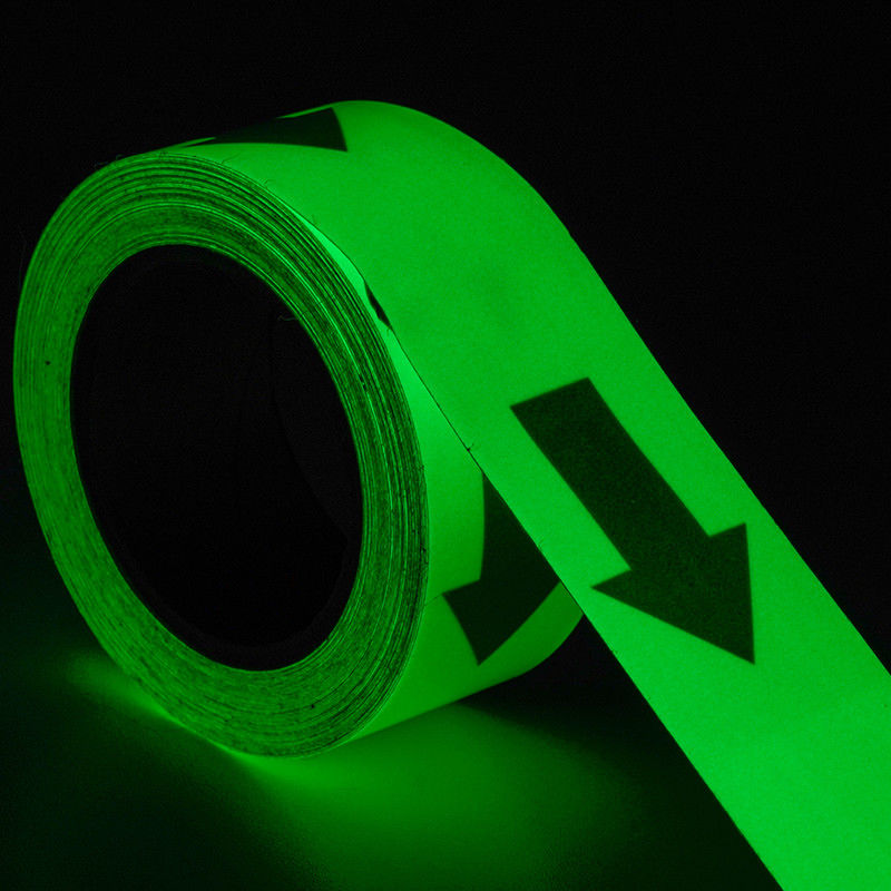 Luce fluorescente esterna nel nastro scuro per la sicurezza del palco
