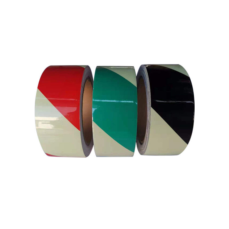 Materiale in PVC stampabile 6-8H Glow In The Dark Tape per segnale di uscita