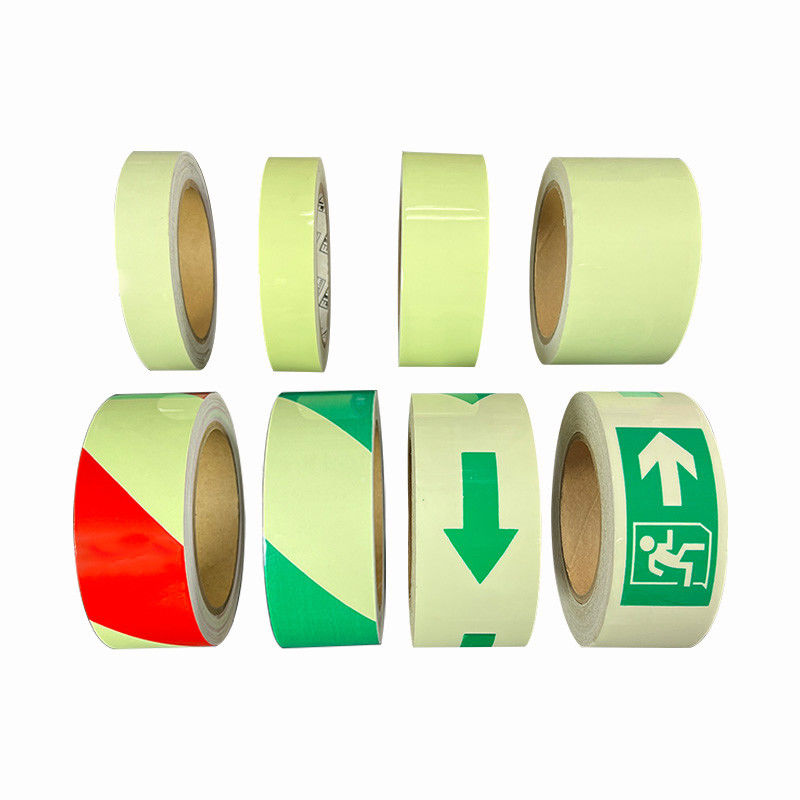 Colore verde ad alta luminosità adesivo luminoso rimovibile lucente nel nastro scuro per scala
