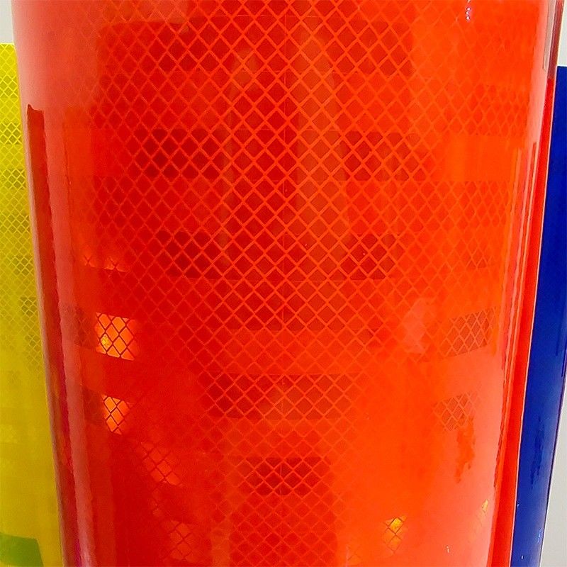 Bianco giallo rosso verde blu arancione film riflettente prismatico colorato per segnali stradali