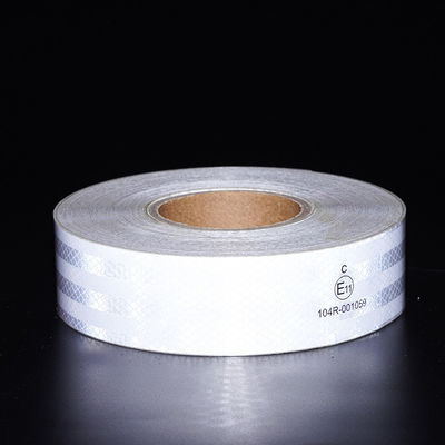 Buon prezzo 2 In*150 Ft Bianco Giallo Rosso Rulli di Radio ECE 104r Nastro Riflettente Prismatico Per Veicoli in linea