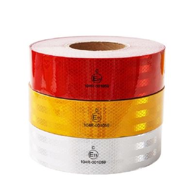 Buon prezzo Diamond Grade Mirco Prismatic ECE 104R Warning Retro Reflective Tape for Trucks in linea
