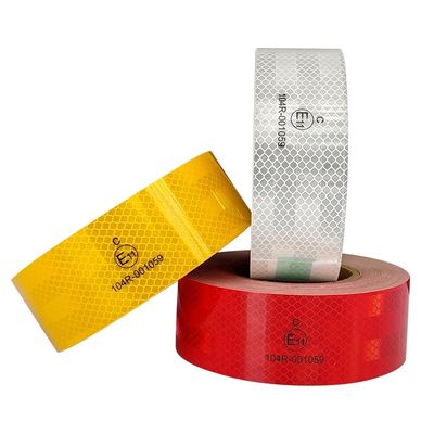 Buon prezzo High Intensity ECE 104R Self Adhesive Reflective Conspicuity Safety Tape for Vehicle in linea