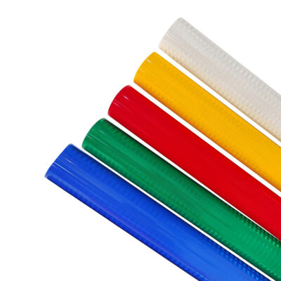 Buon prezzo Foglio riflettente EGP con durata di vita di 7 anni Tecnologia microprismatica e adesivo sensibile alla pressione per segnali stradali in linea